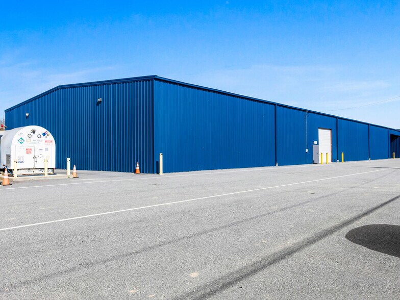 More Photos Of 495 L a White Dr, Fletcher Industrial For Lease