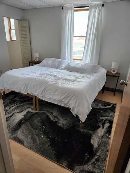 More Photos Of 322 S Main St, Lamar Apartments For Sale