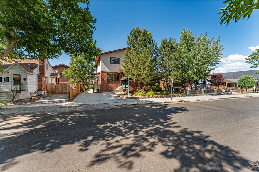 More Photos Of 235 W Pueblo St, Reno Research And Development For Sale