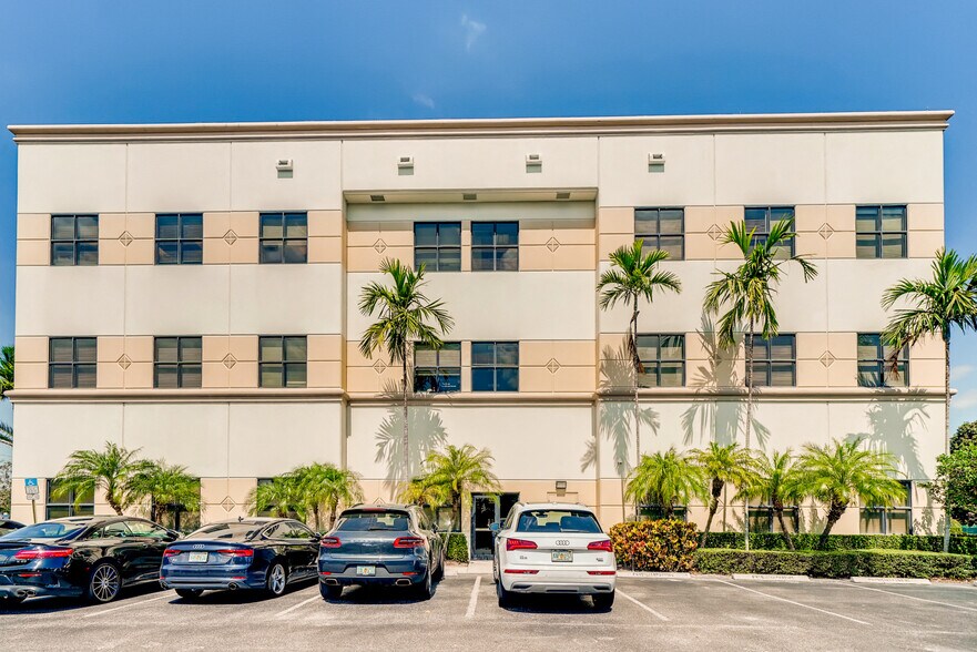 More Photos Of 2960 N State Road 7, Margate Medical For Lease