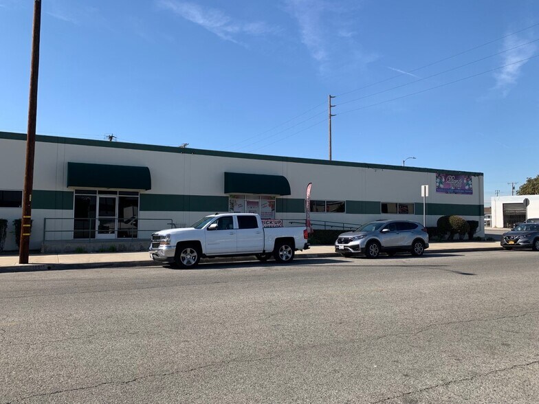 More Photos Of 15505-15515 Minnesota Ave, Paramount Warehouse For Lease