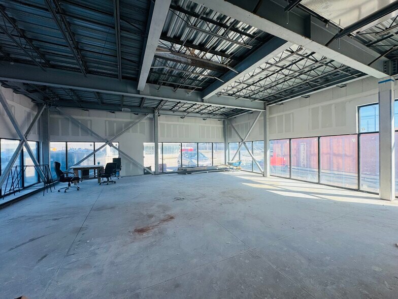 More Photos Of 851 N Central, McKinney Medical For Sale