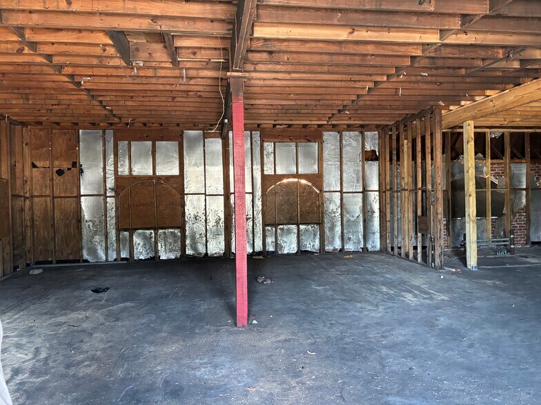 More Photos Of 2604 Campagna Dr, Chalmette Restaurant For Sale