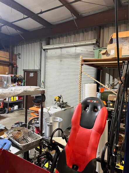 More Photos Of 5585 University Blvd W, Jacksonville Storefront Retail Office For Sale