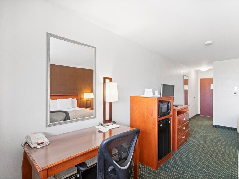 More Photos Of 1020 E US Highway 14-16, Gillette Hotel For Sale