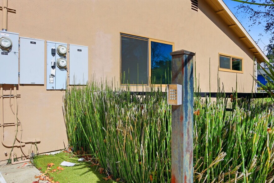 More Photos Of 5237 Topanga Canyon Blvd, Woodland Hills Multifamily For Sale