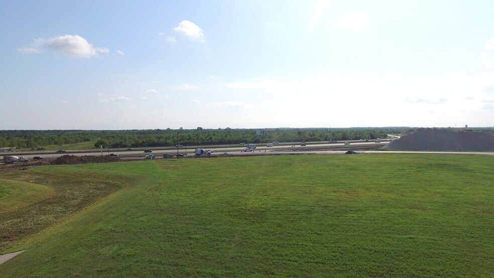 More Photos Of NWC I-45 & Holland Rd, Texas City Land For Sale