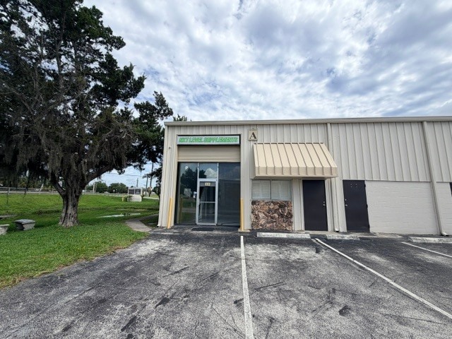 More Photos Of 1725 S Nova Rd, Daytona Beach Warehouse For Sale