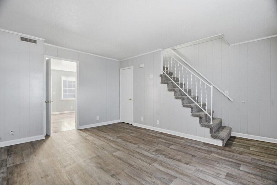 More Photos Of , Portland Multifamily For Sale