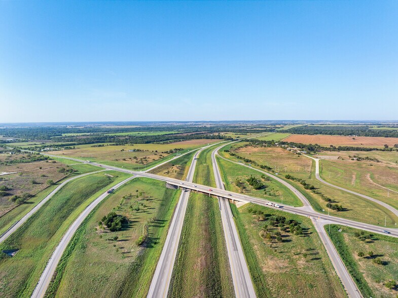 More Photos Of TX 80, Martindale Land For Sale