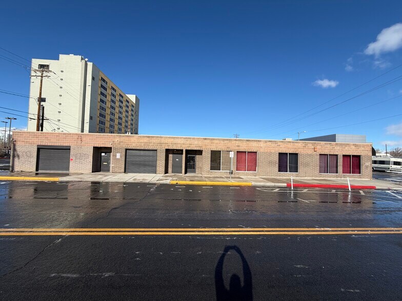 More Photos Of 233 E 5th St, Reno Flex For Lease