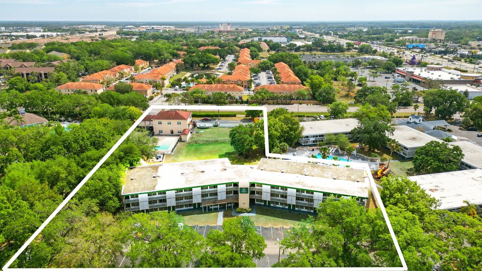 More Photos Of 2934 Polynesian Isle Blvd, Kissimmee Hotel For Sale