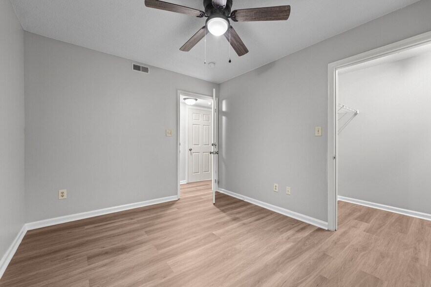 More Photos Of 920 Highland Ave, Greensboro Apartments For Sale