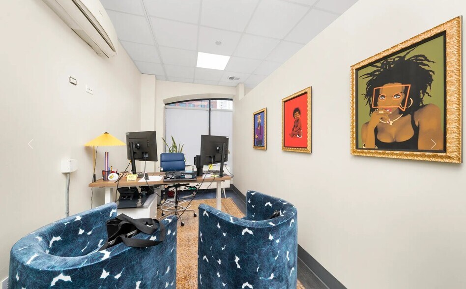 More Photos Of 345 N Canal St, Chicago Apartments For Lease