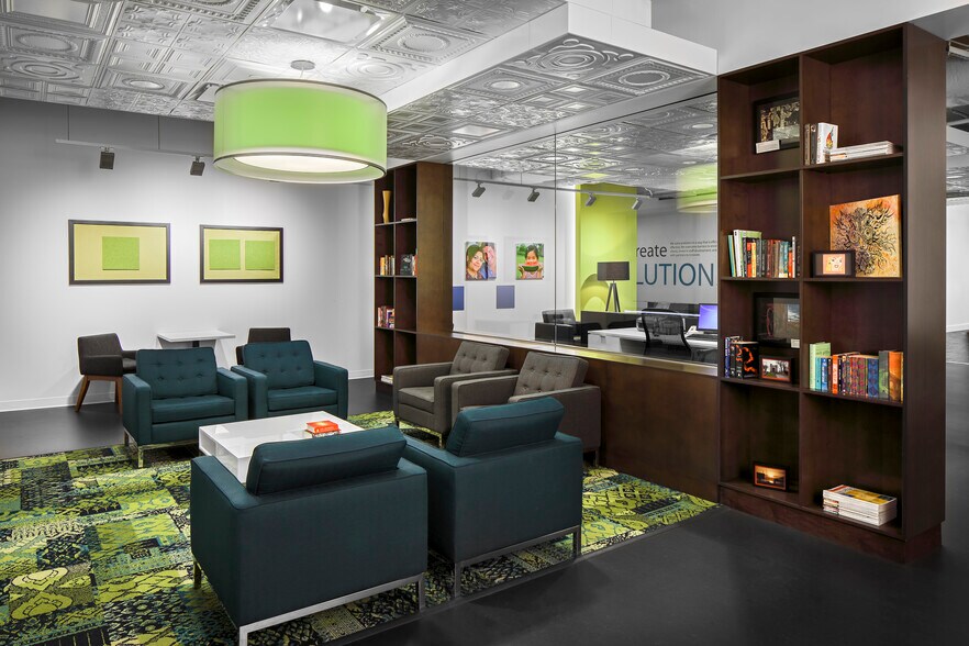More Photos Of 1500 Market St, Philadelphia Office For Lease