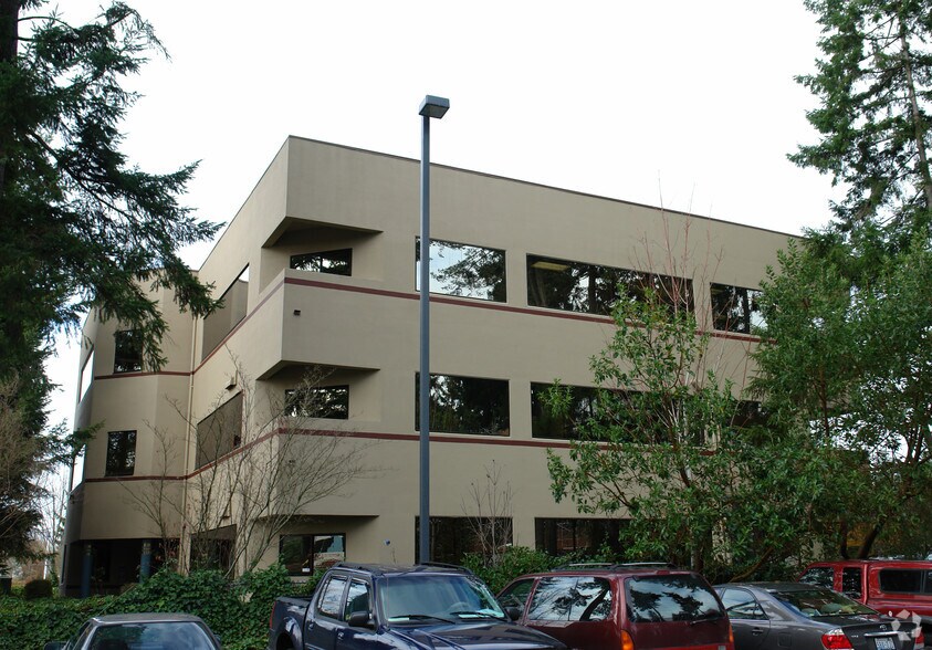 More Photos Of 4317 6th Ave SE, Lacey Office For Lease