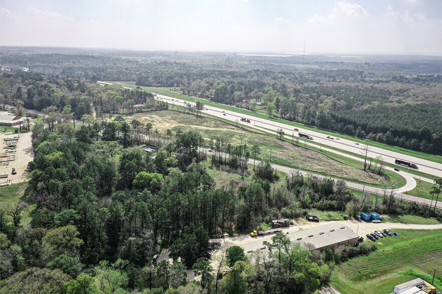 More Photos Of 4 Acres Highway 75 N, Willis Land For Sale