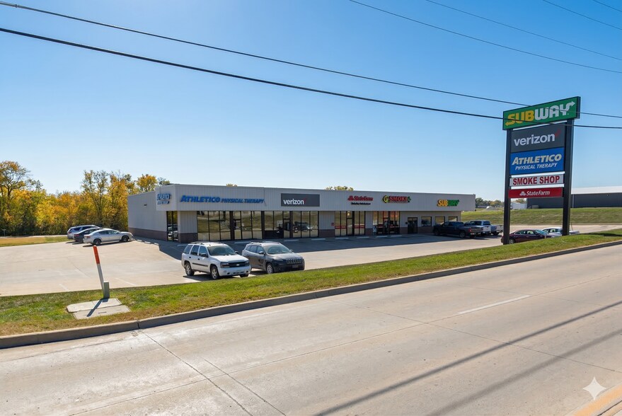 Primary Photo Of 600 W Taylor St, Creston General Retail For Sale