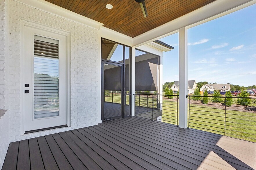 More Photos Of 396 Brookberry Farm Cir, Winston-Salem Specialty For Sale