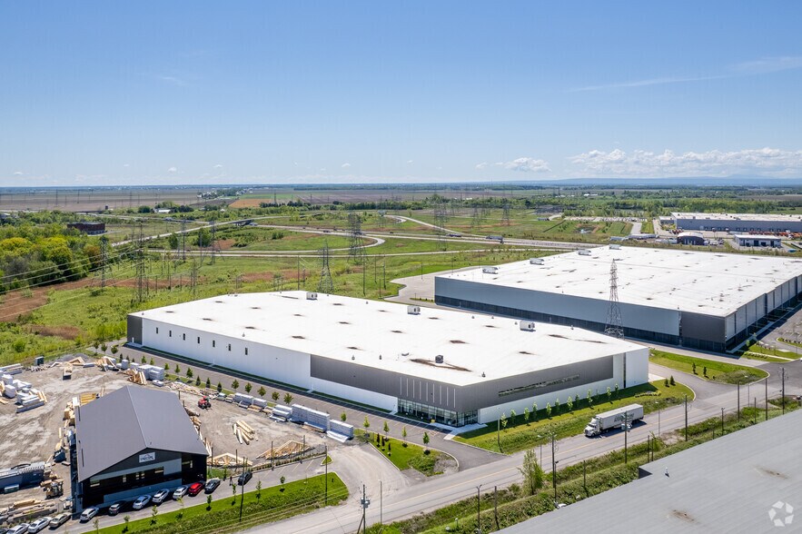 More Photos Of 860 St Turnbull, Beauharnois Warehouse For Lease