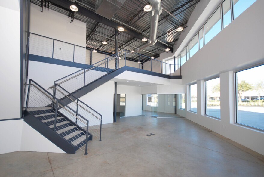 More Photos Of 4245 Marsh Ridge Rd, Carrollton Loft Creative Space For Sale