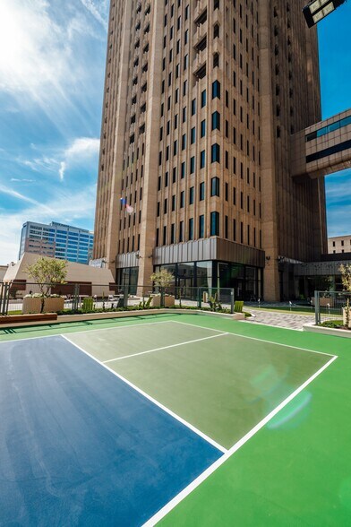 More Photos Of 451 Florida St & 450 Laurel St, Baton Rouge Unknown For Lease