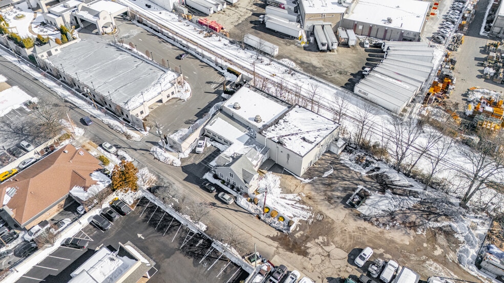 More Photos Of 35 4th Ave, Hawthorne Industrial For Sale