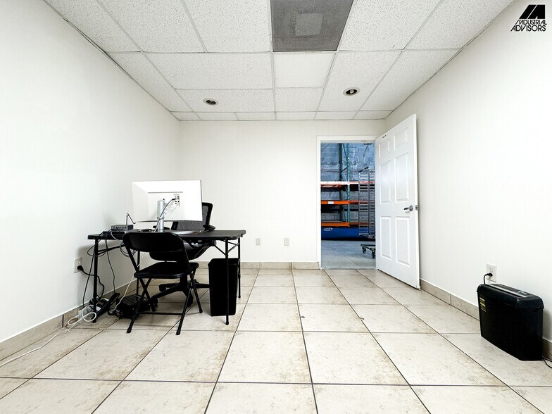 More Photos Of 5745-5759 NW 151st St, Miami Lakes Light Distribution For Lease