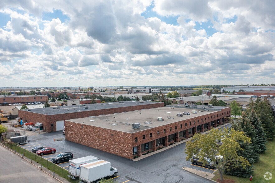More Photos Of 13 Holland Dr, Caledon Warehouse For Lease