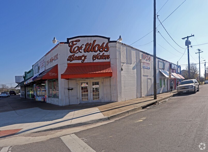 More Photos Of 1924 W Jefferson Blvd, Dallas General Retail For Sale