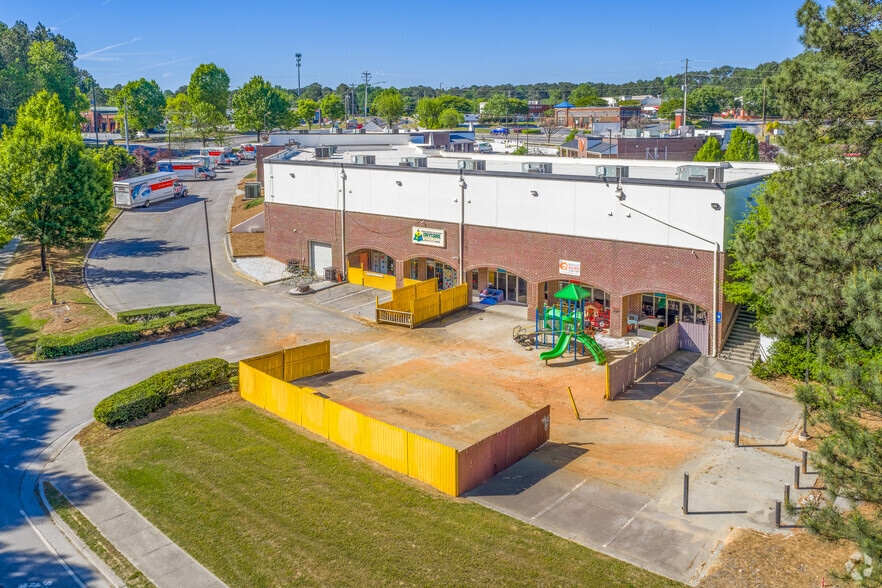 More Photos Of 1300 Indian Trail Lilburn Rd, Norcross Storefront For Lease