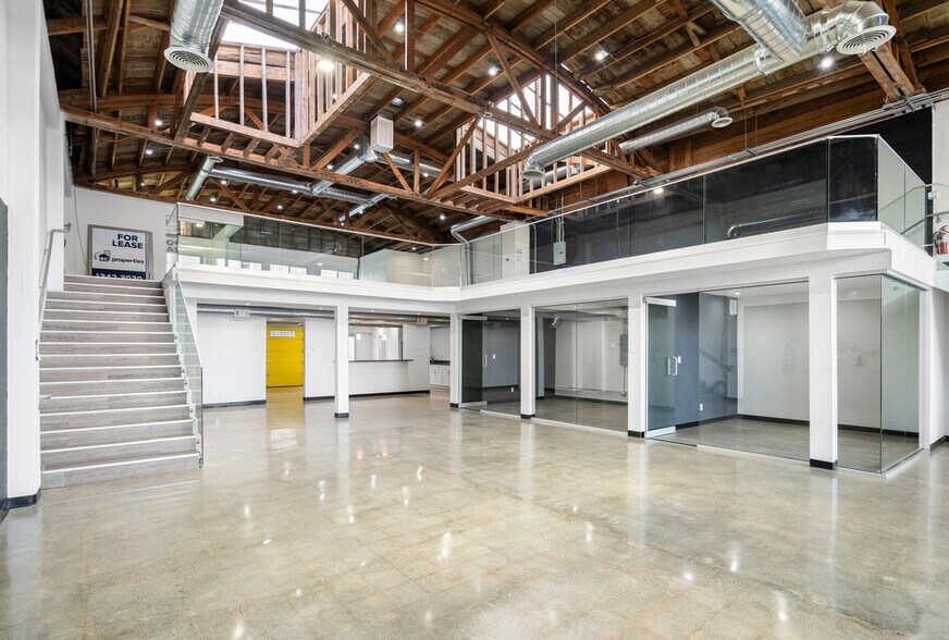 More Photos Of 1802-1808 El Camino Real, Redwood City General Retail For Lease