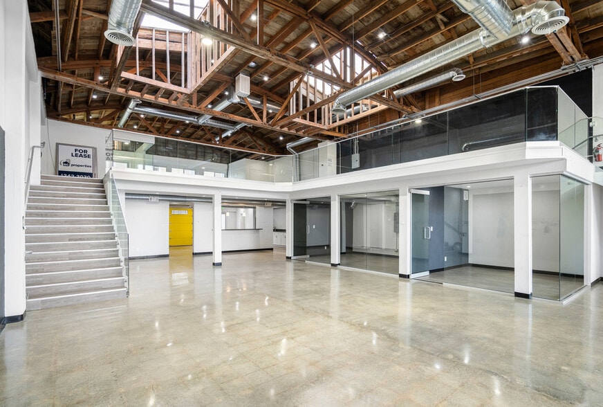 More Photos Of 1802-1808 El Camino Real, Redwood City General Retail For Lease