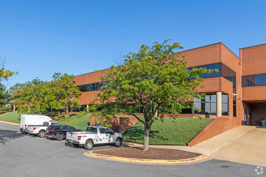 More Photos Of 8301 Professional Pl, Landover Office For Lease