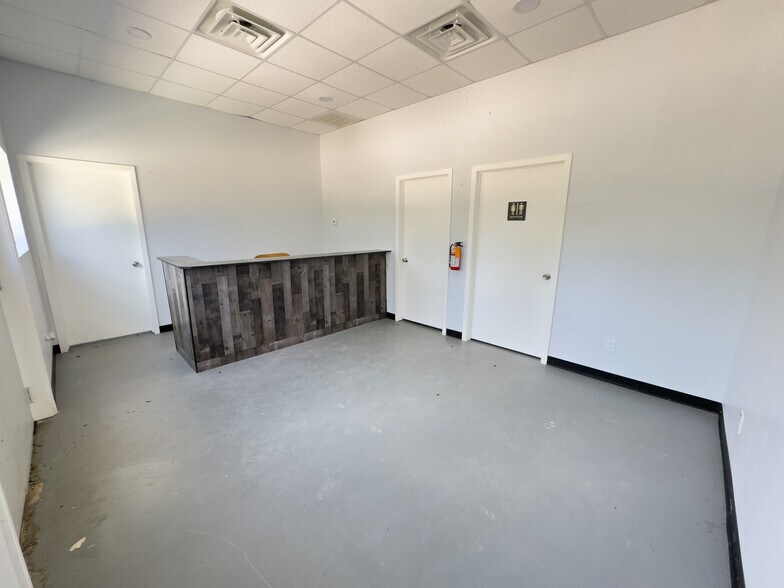 More Photos Of 1699 S US Highway 281, Blanco Land For Sale