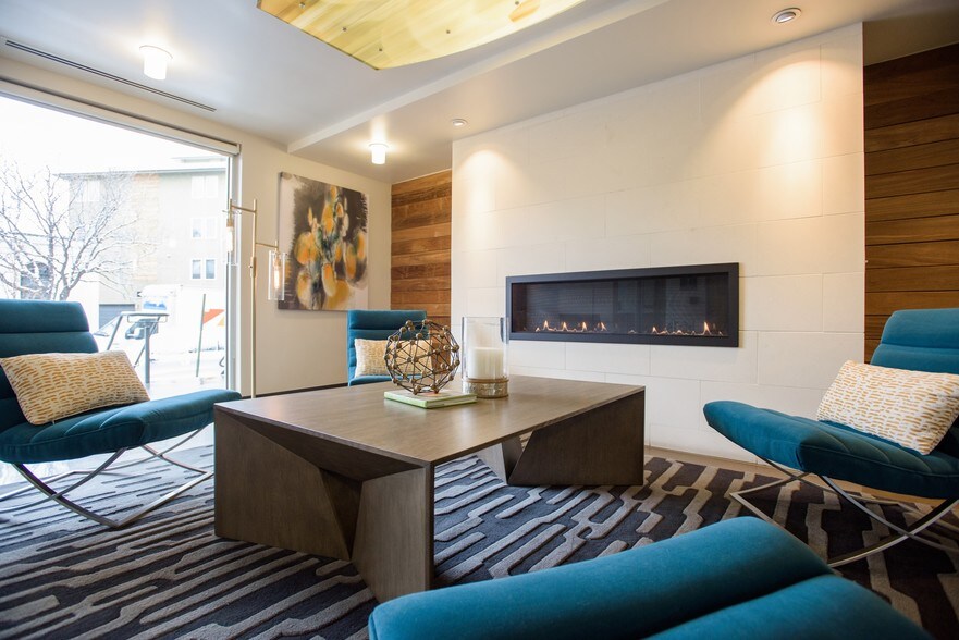 More Photos Of 2424-2434 W Caithness Pl, Denver Apartments For Lease