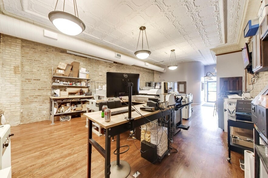 More Photos Of 1528 W Fullerton Ave, Chicago Storefront Retail Residential For Sale