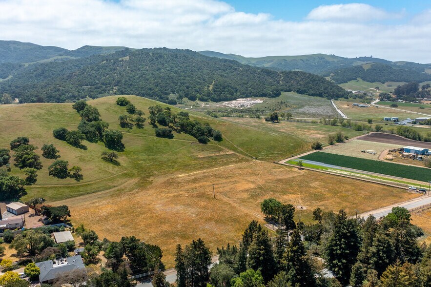 More Photos Of 333 Mission Vineyard, San Juan Bautista Land For Sale