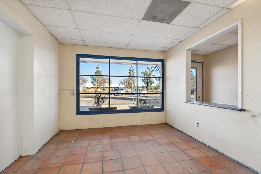 More Photos Of 3276-3282 Main St, Lemon Grove Storefront Retail Residential For Sale