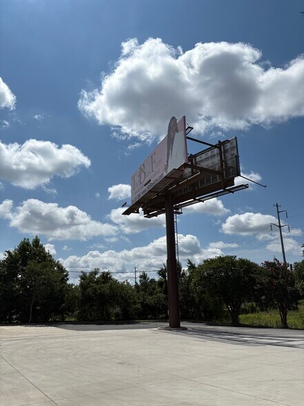 More Photos Of 1254 Augusta West Pky, Augusta Warehouse For Sale