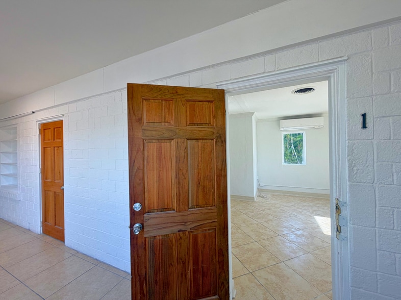 More Photos Of 3600 Broadway, West Palm Beach Loft Creative Space For Lease