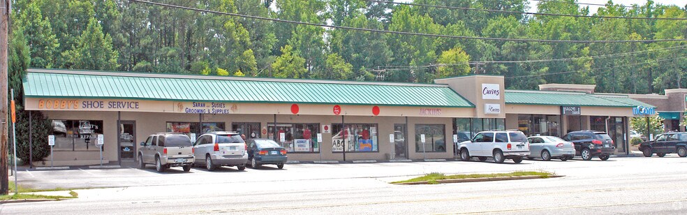 More Photos Of 4712 Forest Dr, Columbia Storefront For Lease