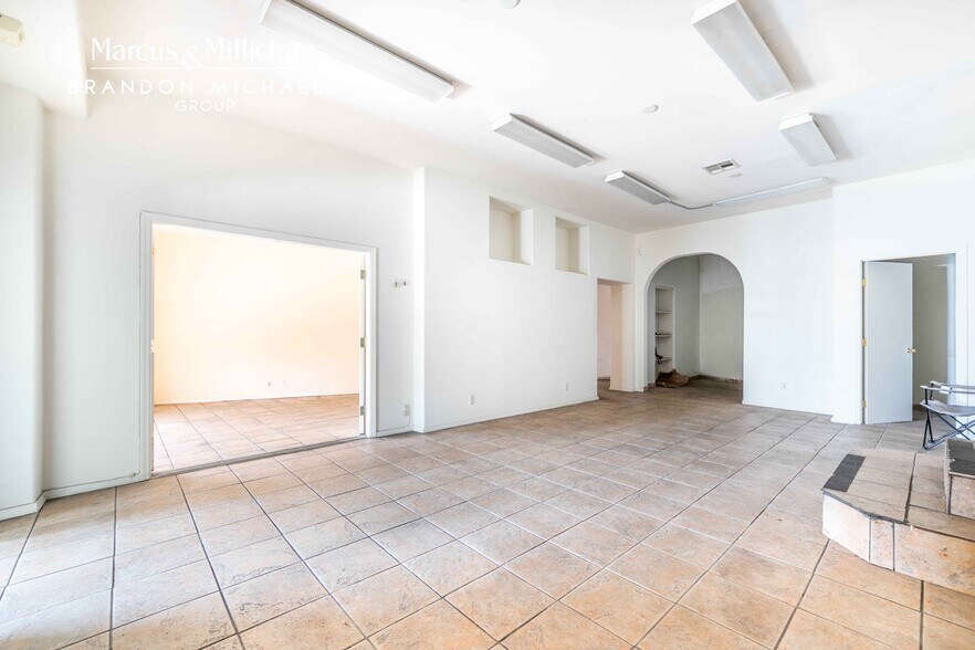 More Photos Of 3651 Beverly Blvd, Los Angeles Storefront For Sale