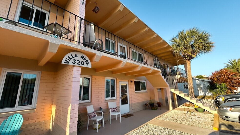 More Photos Of 320 N 3rd St, Flagler Beach Apartments For Sale