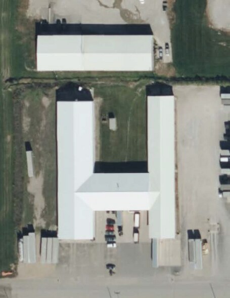 Primary Photo Of 3350 Park Dr, Owatonna Distribution For Lease