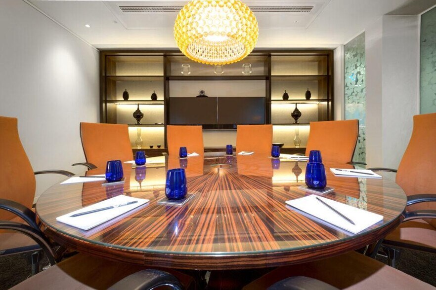 More Photos Of 110 Bishopsgate, London Coworking Space