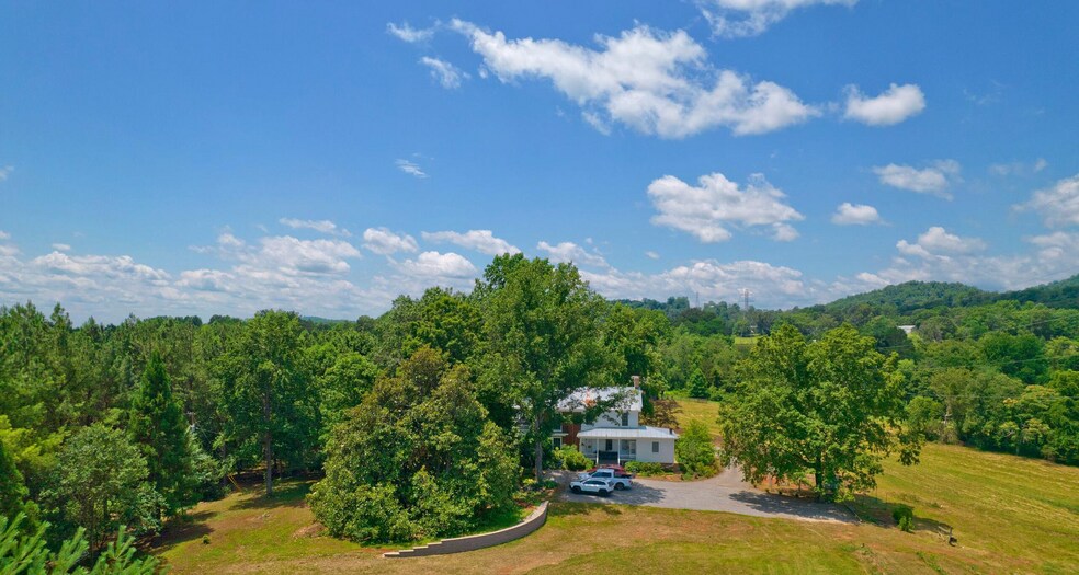 More Photos Of 294 Freshwater Cove Ln, Lovingston Hospitality For Sale