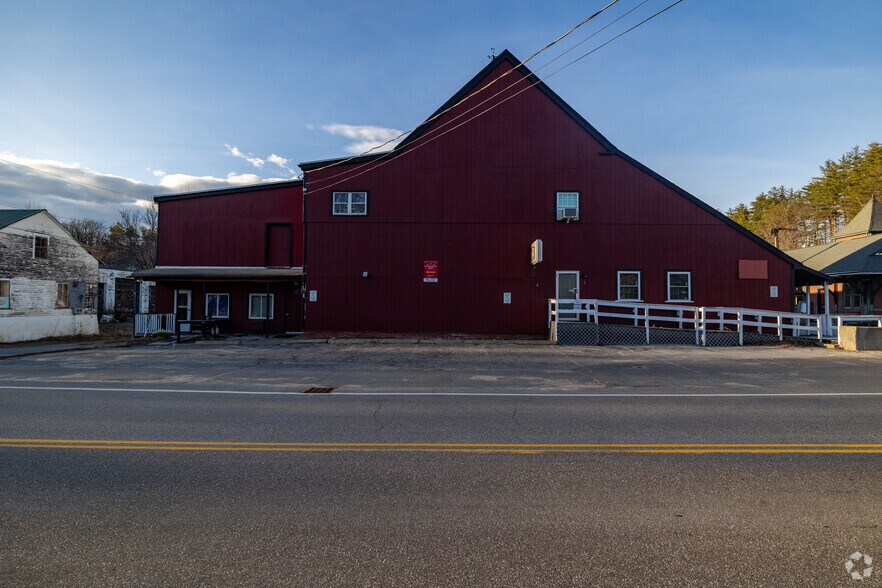 Primary Photo Of 8 Dunster Ave, Greenville Storefront Retail Residential For Sale