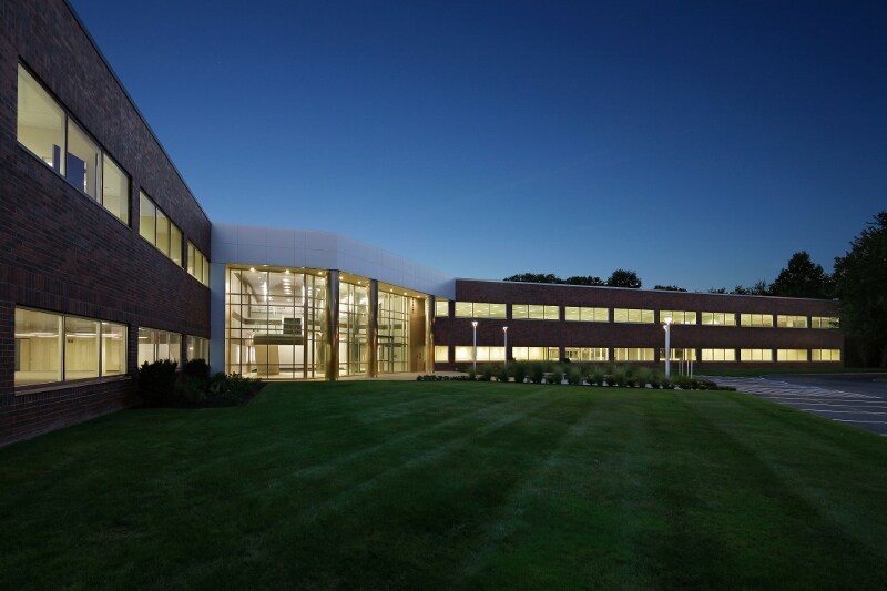 More Photos Of 805 Middlesex Tpke, Billerica Light Manufacturing For Lease