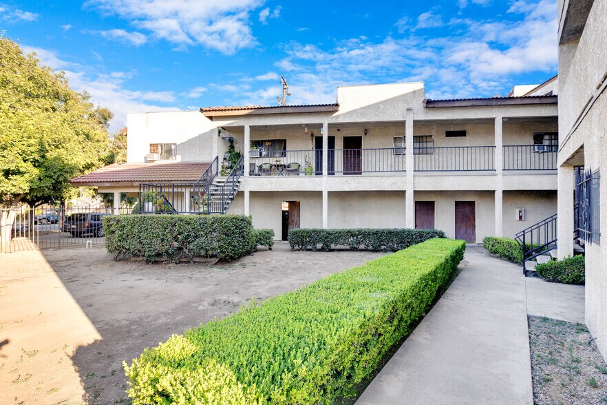 More Photos Of 2121 El Paseo, Alhambra Apartments For Sale